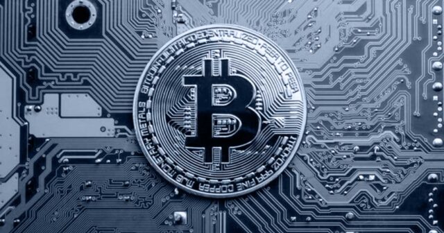 Bitcoin 106 bin doları aştı, Ethereum yüzde 5 sıçradı