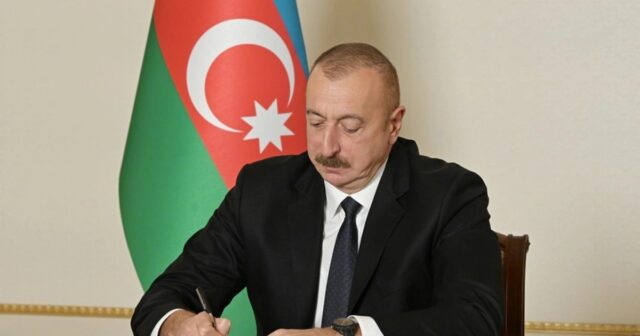 Azerbaycan Cumhurbaşkanı 2024 yılı devlet bütçesinin uygulanması hakkında Kanunu ONAYLADI