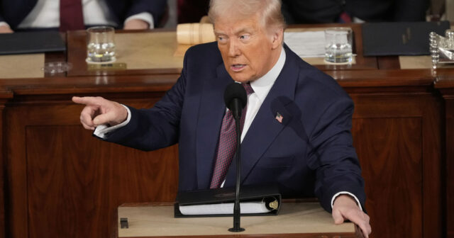ABD Başkanı Trump, bakır ithalatına yüzde 50 tarife uygulanacağını açıkladı