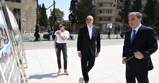 İlham Aliyev ve Mihriban Aliyeva Gence şehrini ziyaret ettiler