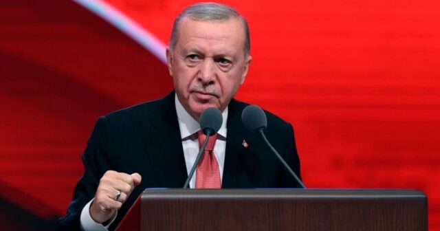 Cumhurbaşkanı Erdoğan’dan Malazgirt mesajı: “Bu ruhu yaşatmak en önemli görevimizdir”